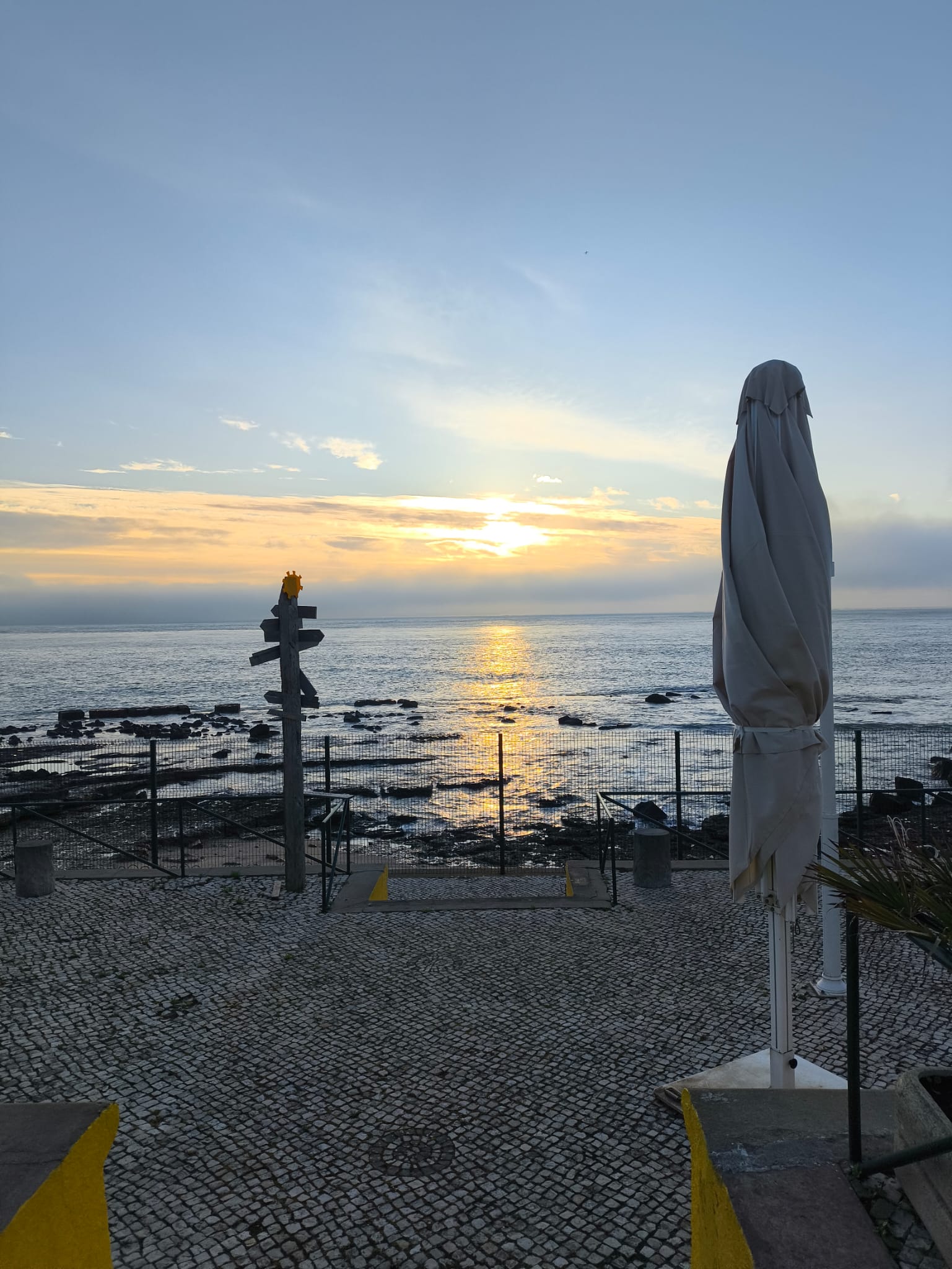 Pôr do sol na esplanada do Cowork Lab